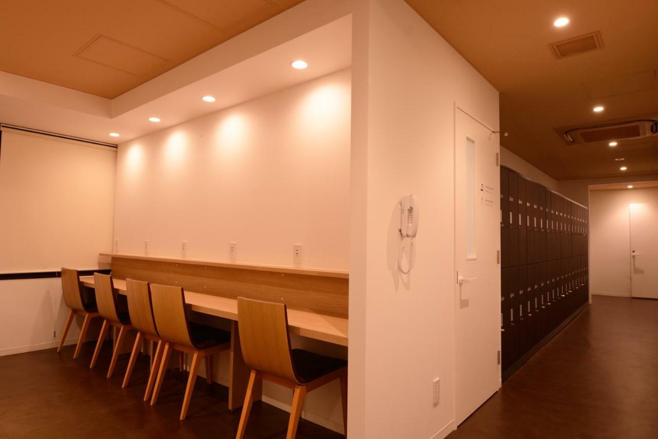 Nihonbashi Muromachi Bay Kapselhotell 2*